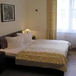 Senta 招待所 柏林