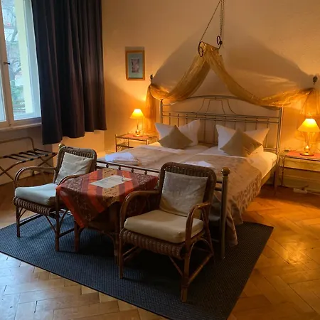 Senta 2* Berlino
