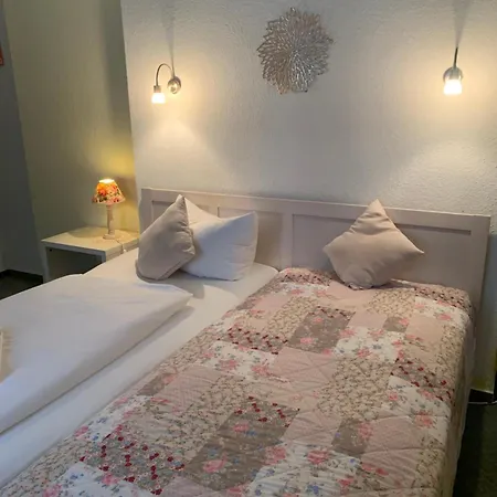 Senta 2* Berlino
